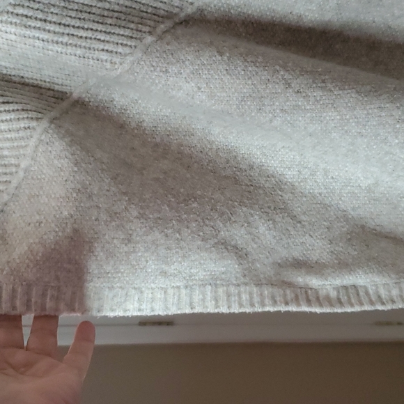 LOFT Bobble Poncho Sweater in Pale Oat Heather Size XL/XXL - Picture 5 of 9